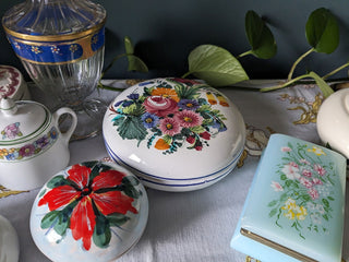 Trinket Jars -  -  -  -  -  - the Artful Accumulator's Vintage Boutique