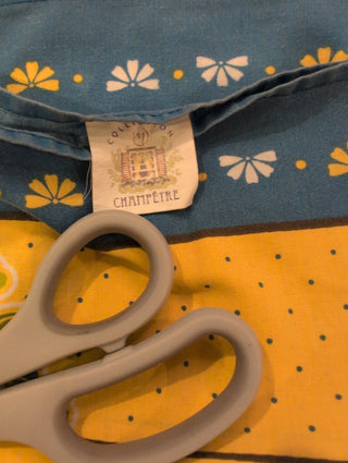 Draft_Textiles 008 -  - #tag1# - #tag2# - #tag3# - #tag4# - the Artful Accumulator's Vintage Boutique