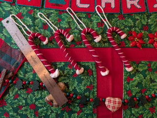 Set of 4: Rope Yarn Candy Canes with Tinsel, simple, plain