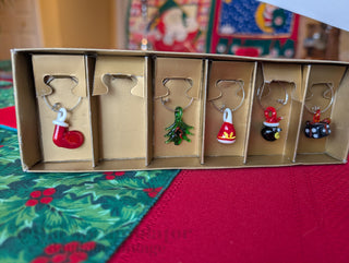 party set of 5 Christmas-themed wine charms made from lamp-worked glass