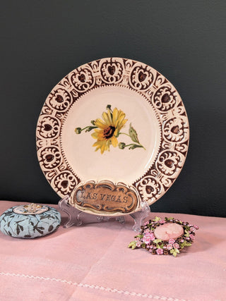 Western themed Souvenier Plate Las Vegas with daisy -  - #tag1# - #tag2# - #tag3# - #tag4# - the Artful Accumulator's Vintage Boutique