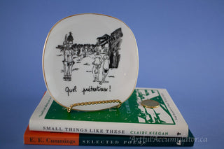 french editorial comic: Quel preteniux, small decorative plate with decorative gold rim -  - #tag1# - #tag2# - #tag3# - #tag4# - the Artful Accumulator's Vintage Boutique