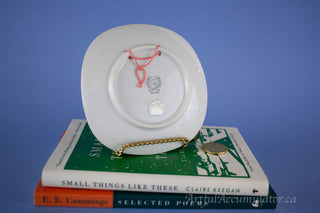 french editorial comic: Quel preteniux, small decorative plate with decorative gold rim -  - #tag1# - #tag2# - #tag3# - #tag4# - the Artful Accumulator's Vintage Boutique
