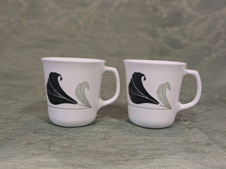 Corelle mugs, iris