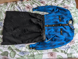 Blue & black patterned vintage sweater dress with belt, gold buttons