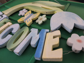 FLORAL Welcome Sign with Tulip, made of wood